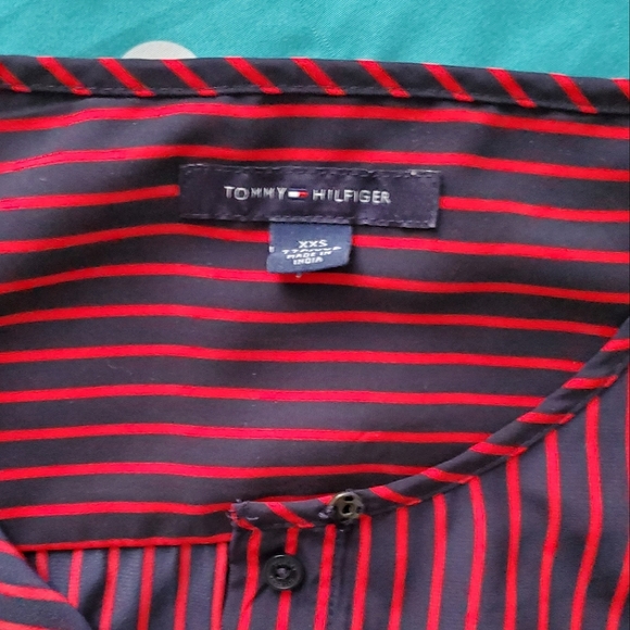 TH Peplum Top - Picture 2 of 4